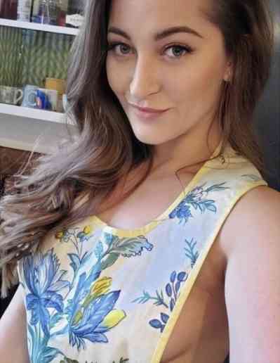 32Yrs Old Escort 172KG 5CM Tall Bowling Green OH Image - 0