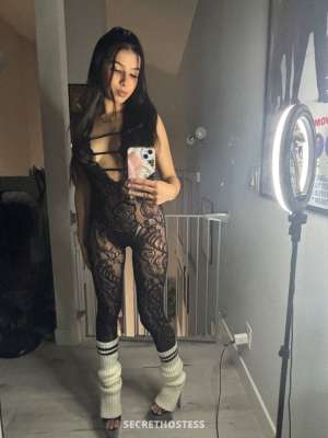 21Yrs Old Escort San Fernando Valley CA Image - 1