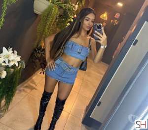 25Yrs Old Escort Nottingham Image - 3