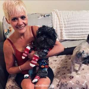 45 year old Escort in Nashville TN Where fantasies begin with no anal