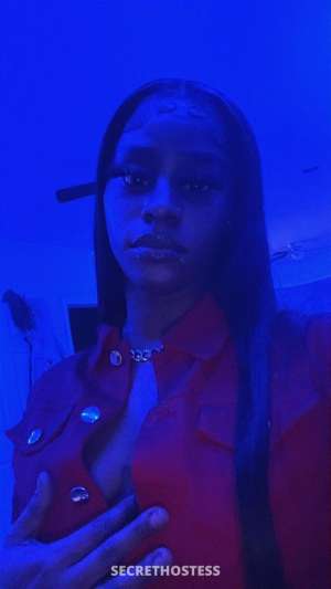 Favro anal queen 🥰💦only available when i post 27 year old Escort in Mattoon IL
