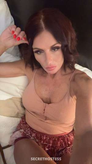 44 year old Escort in Nashville TN 🌞 its sundress and no panties season