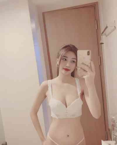 29 year old Vietnamese Escort in Genting Highland Genting Highland Escort Tiny