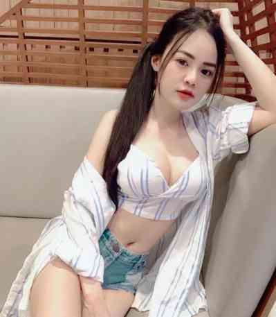 19 year old Laotian Escort in Kuala Lumpur Kuala Lumpur Escort Apple