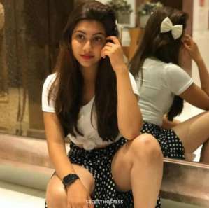 20 year old Escort in Ottawa Dharushti