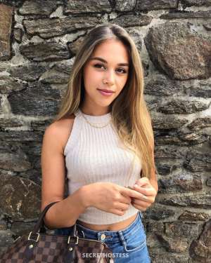 20 year old Escort in Istanbul Benildis