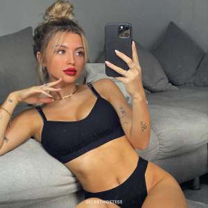 21 year old Escort in Istanbul Sonya