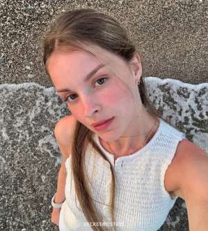 22Yrs Old Escort 51KG 165CM Tall Istanbul Image - 6