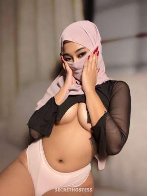 Enlik 22 year old Escort in Shah Alam