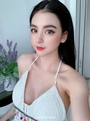 22 year old Malaysian Escort in Subang Jaya Eliza