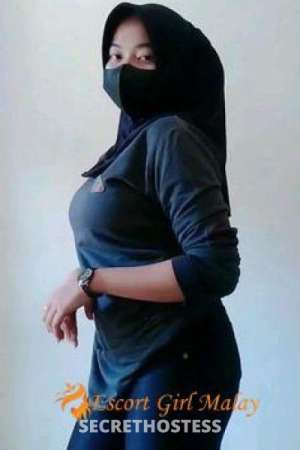 23 year old Malaysian Escort in Bukit Bintang Fatih