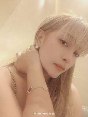 24 year old Escort in Jakarta Fangyin
