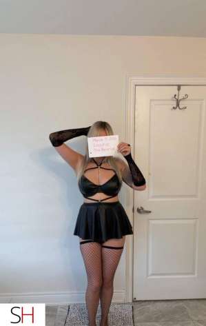 LESLIE AT HWY 7 25 year old Escort in Richmond Hill