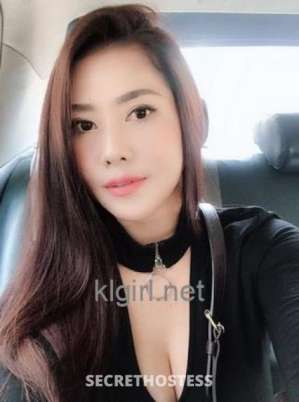 25 year old Malaysian Escort in Subang Jaya Julie