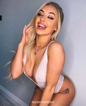Rosalia 27 year old Escort in Warszawa