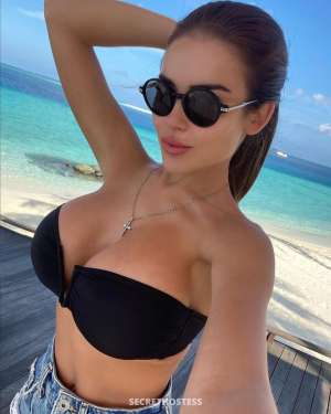 27 year old Escort in Santiago Capucine