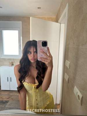 28 year old Escort in Łódź Emily