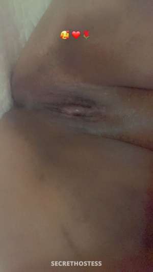 Discreet treat full service 28 year old Escort in Buffalo NY