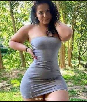 29 year old Escort in Bradford Eliass