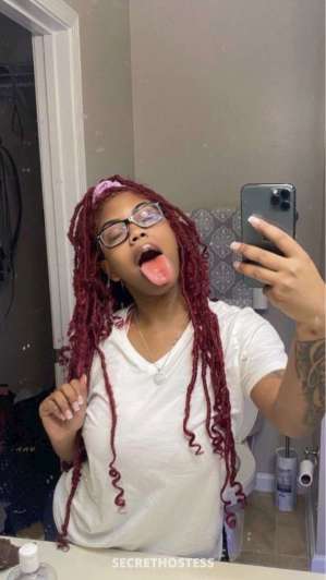 29 year old Escort in Bradford Ariel