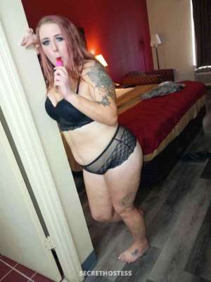 thick sexy Red Head wet and ready for you 30 year old Escort in Clarksville TN