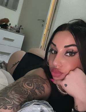 Sandra 31 year old Escort in Bristol