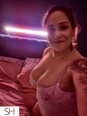 42Yrs Old Escort 157CM Tall Winnipeg Image - 5