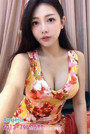 24 year old Malaysian Escort in Bukit Bintang Angela