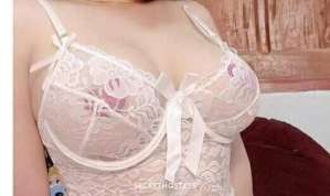 Bella 36 year old Escort in Kota Kinabalu