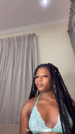 26 year old African Escort in Dubai Carina