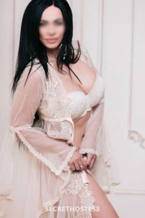 43 year old Escort in Bucharest Corina