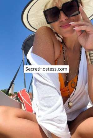 37 year old Caucasian Escort in Didim Julia, Independent