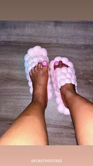READ AD INCALLS &amp; OUTCALLS available now 24 year old Escort in Raleigh NC