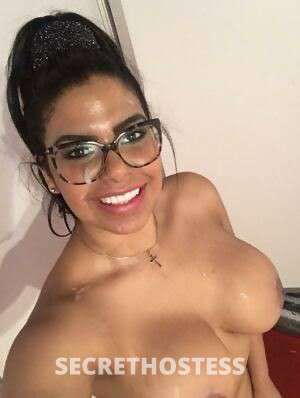 29 year old Escort in Springfield IL I am always in a cheerful mood, wet and horny