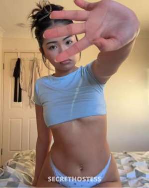 22 year old Indonesian Escort in Nedlands Perth Indoesia WIINIE 21 yrs size 7 Girl Arrival Party Bi SERVICE