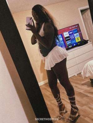 Slim thiccc Ebony Outcalls Cardates Text for specials 23 year old Escort in San Fernando Valley CA