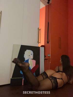 24 year old Escort in Mykonos Mollyx