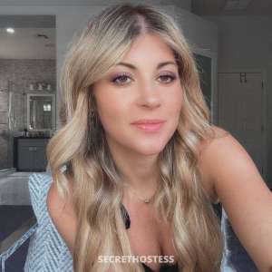 30 year old Escort in Bonn Dayna Zemmer