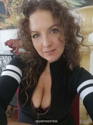 32 year old Escort in Cannes Florence