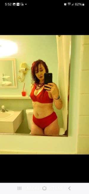 Natural Red Head 35 year old Escort in Kalispell MT