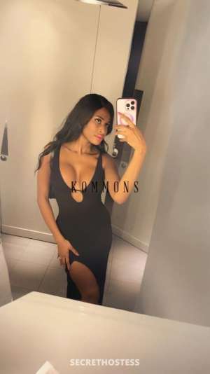 24 year old Escort in London Naomi