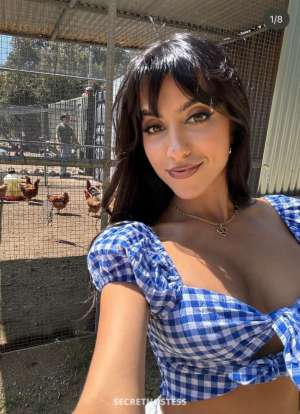 28 year old Escort in Marseille sirenna Mirrodi