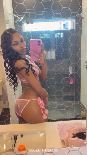 ELITE COMPANION 🌸miss me xo Petite 💦💧Spinner 24 year old Escort in Boone NC