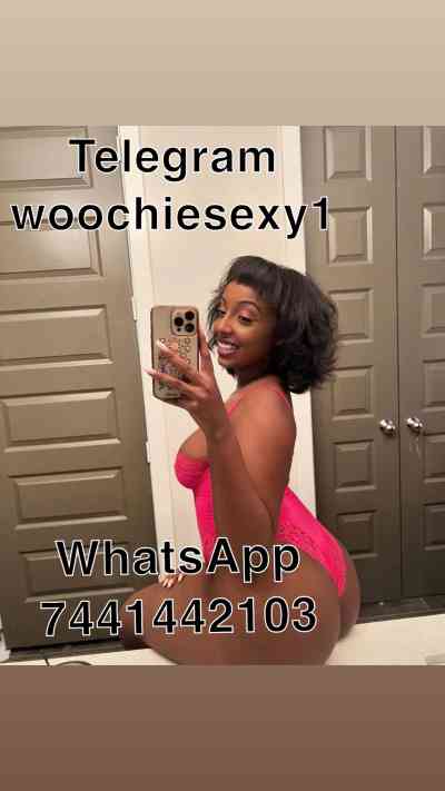 25 year old Black Escort in Wexford WhatsAxxxx-xxx-xxx