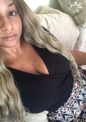 Ready to please all your wishes, i wont stop until i see the 30 year old Escort in High Point NC