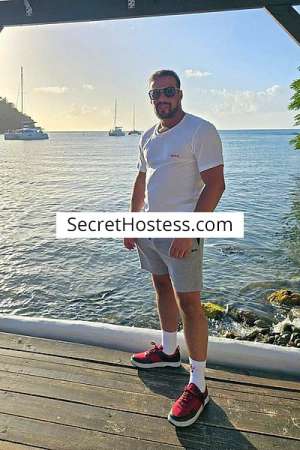 HUNGguyJ 36 year old Escort in Sheffield