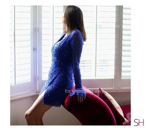 44Yrs Old Escort Size 12 Essex Image - 3