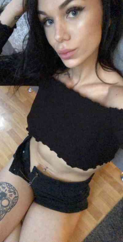 29 year old Escort in Bremen Text me for an unforgettable experience