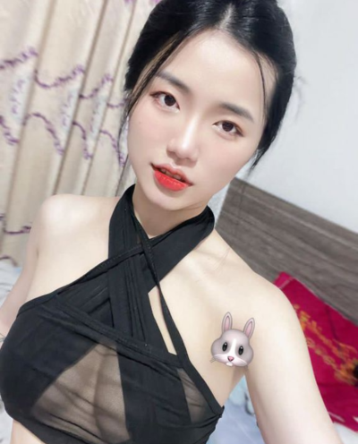 22 year old Vietnamese Escort in Kl Sentral Kl Sentral Escort River