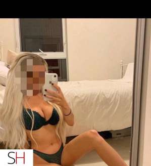HOT Sexy Incall 12 GFE Girls Dufferin / HWY 401 Until 4am 19 year old Escort in North York